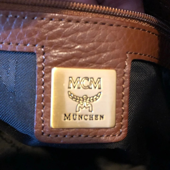 MCM Hobo - Picture 13 of 16